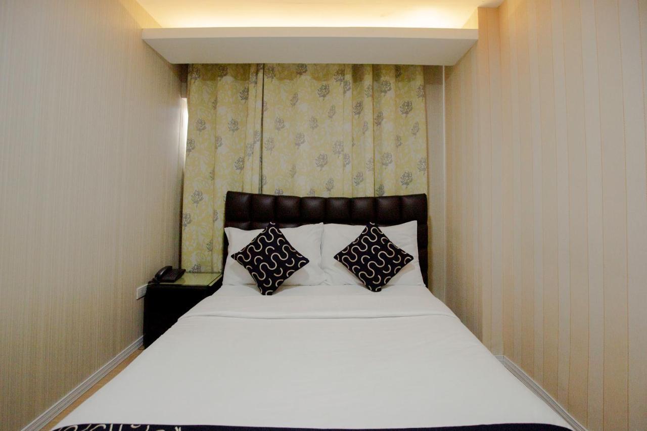 Newgrange Condotel Quezon City Exterior foto