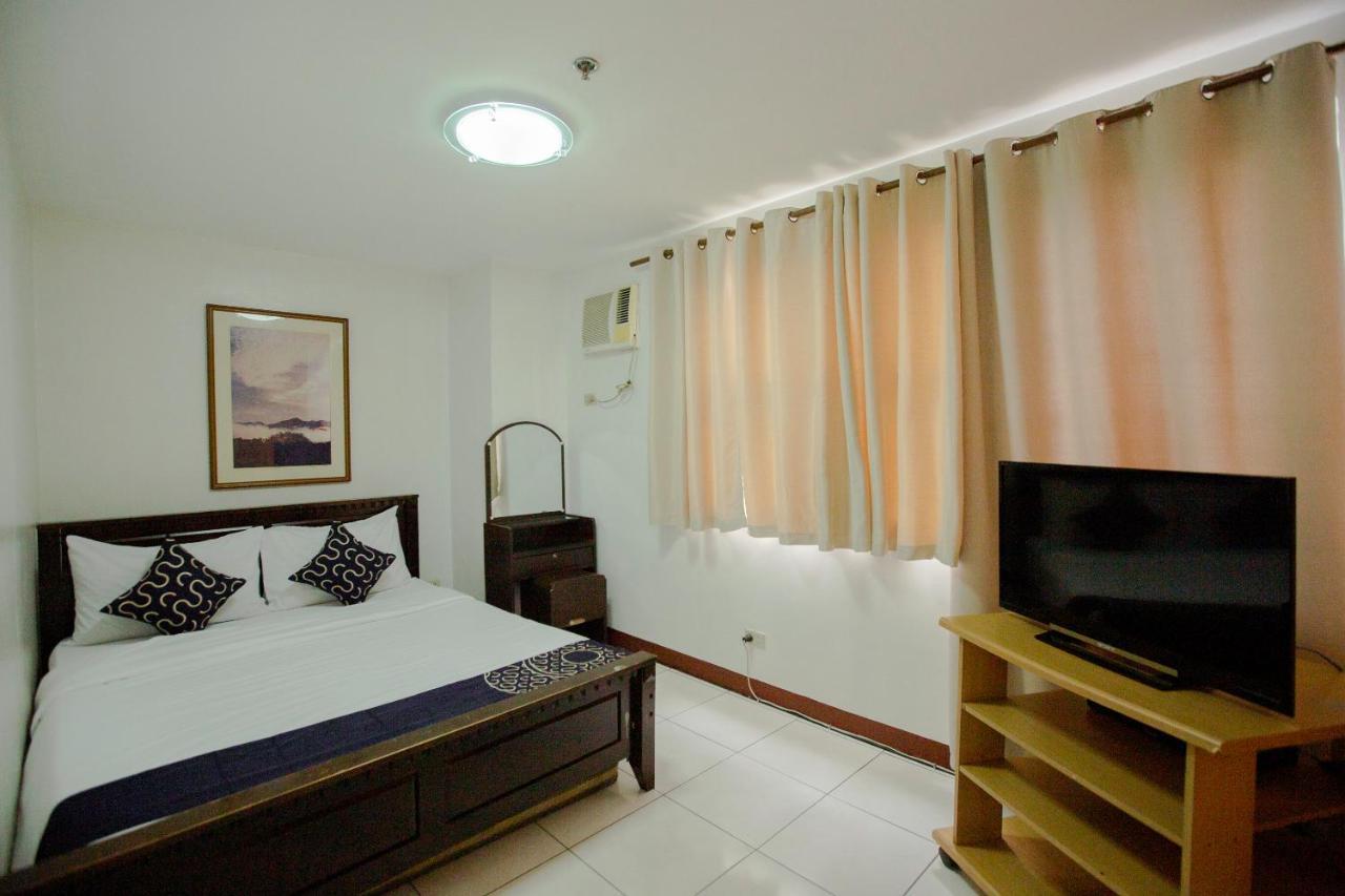 Newgrange Condotel Quezon City Exterior foto