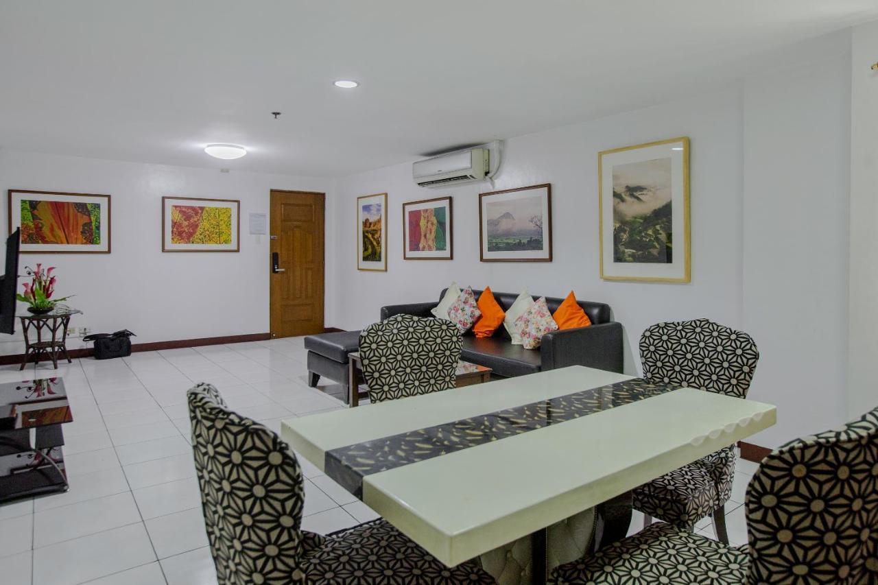 Newgrange Condotel Quezon City Exterior foto