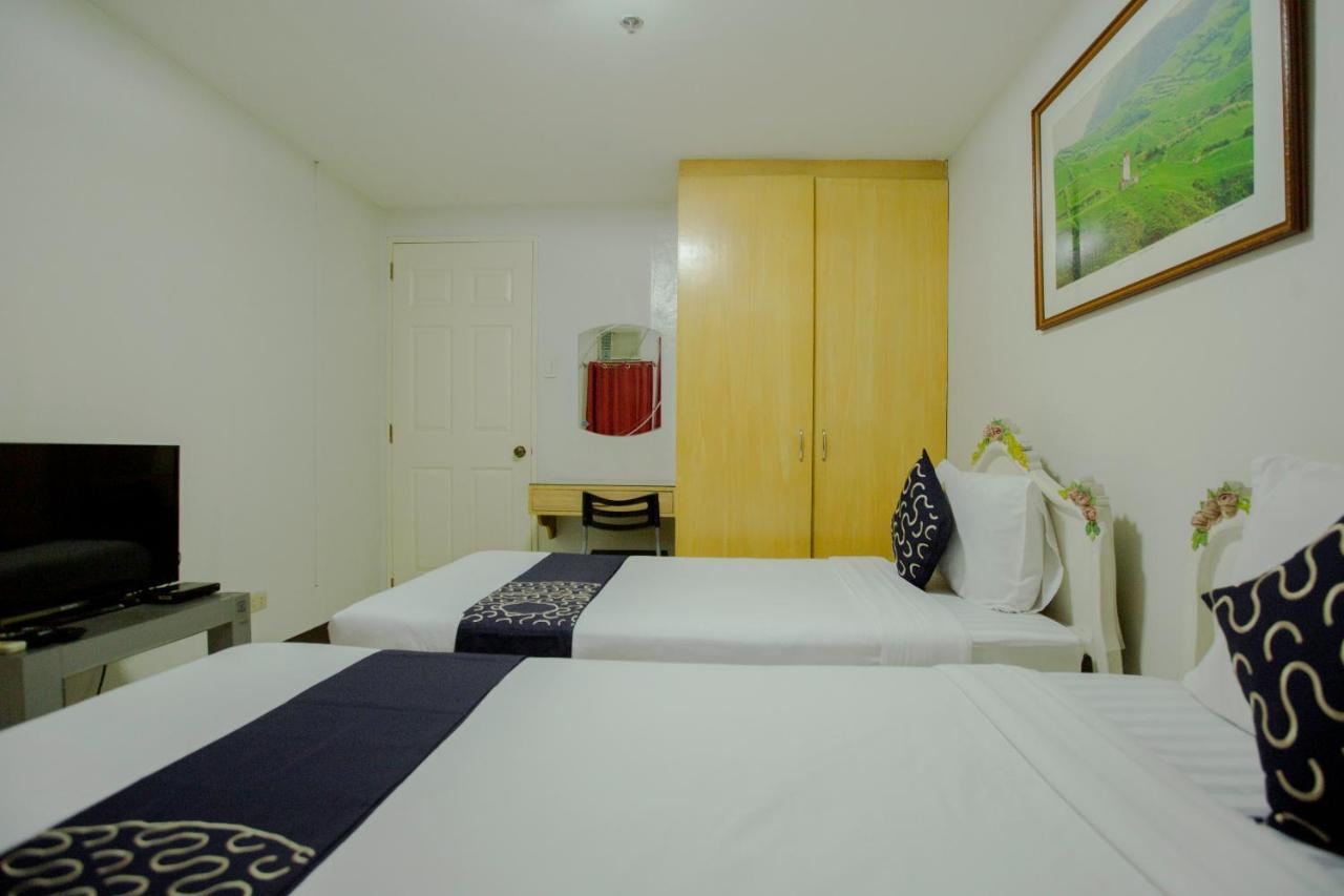 Newgrange Condotel Quezon City Exterior foto
