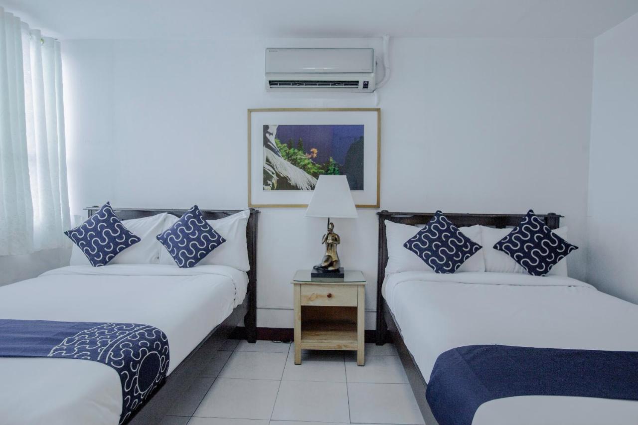 Newgrange Condotel Quezon City Exterior foto