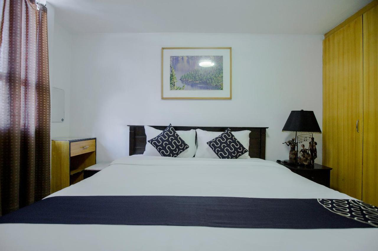 Newgrange Condotel Quezon City Exterior foto