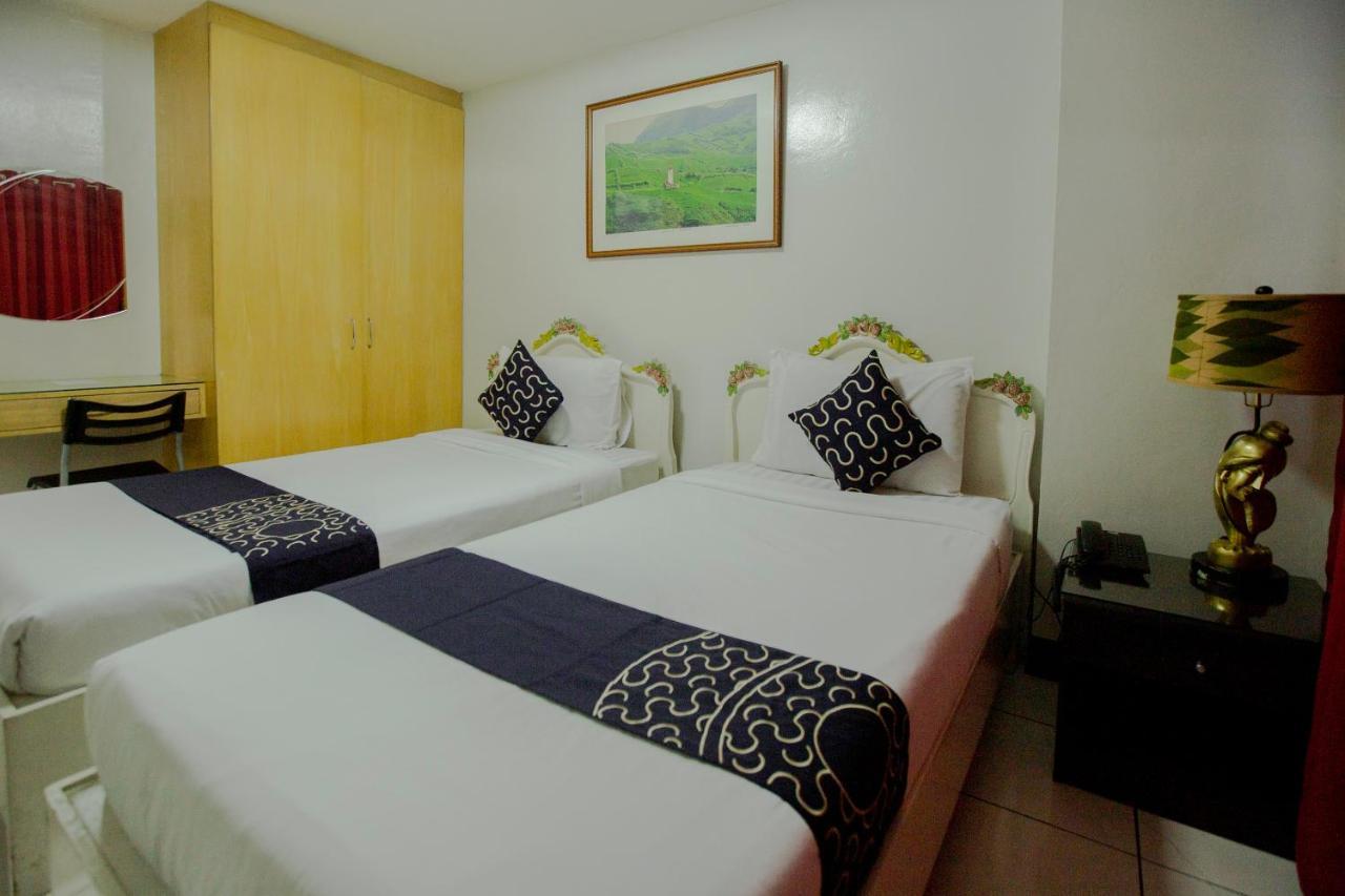 Newgrange Condotel Quezon City Exterior foto