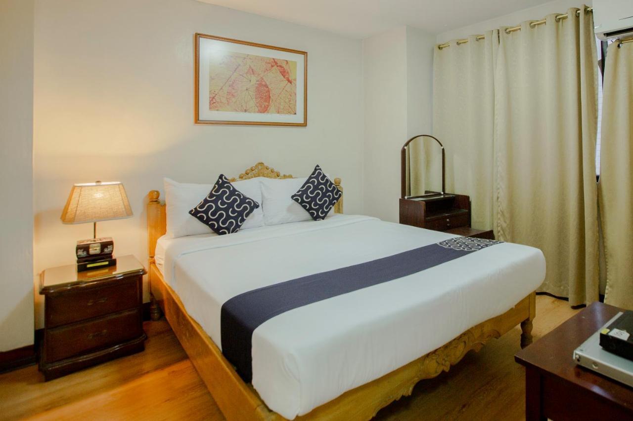 Newgrange Condotel Quezon City Exterior foto