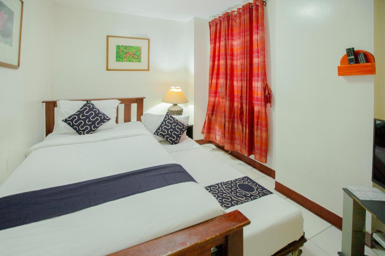 Newgrange Condotel Quezon City Exterior foto